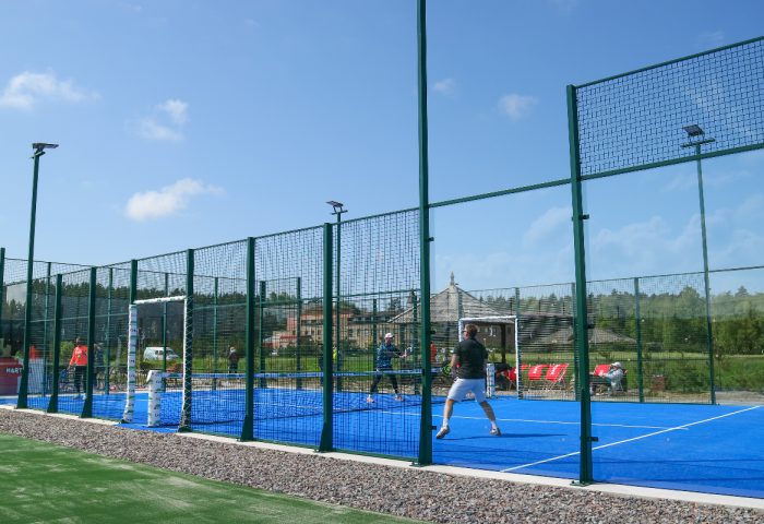 Tenisas ir padelio tenisas „Atostogų parke”